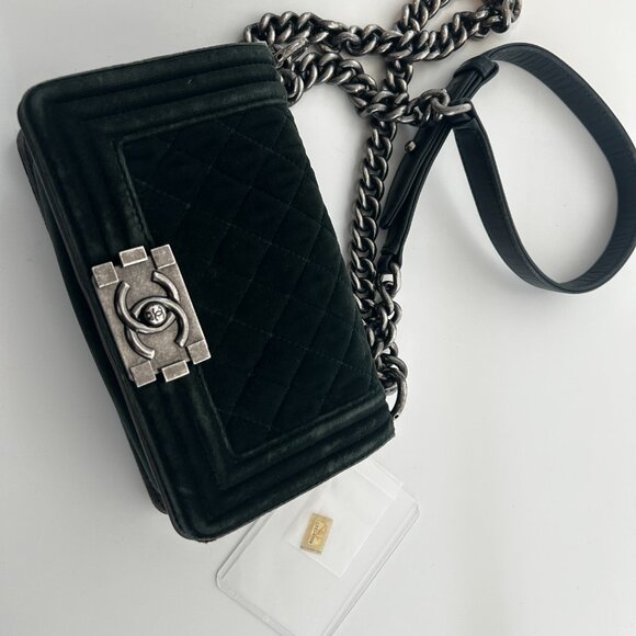 CHANEL dark green Quilted Shoulder Bag - Picture 11 of 11